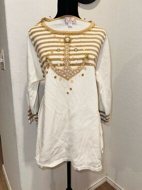 Quacker Factory White Tunic with Gold Sequin Anchor and Stripes